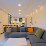 Mera 1 Villa