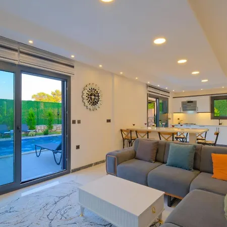 Mera 1 * フェティエ